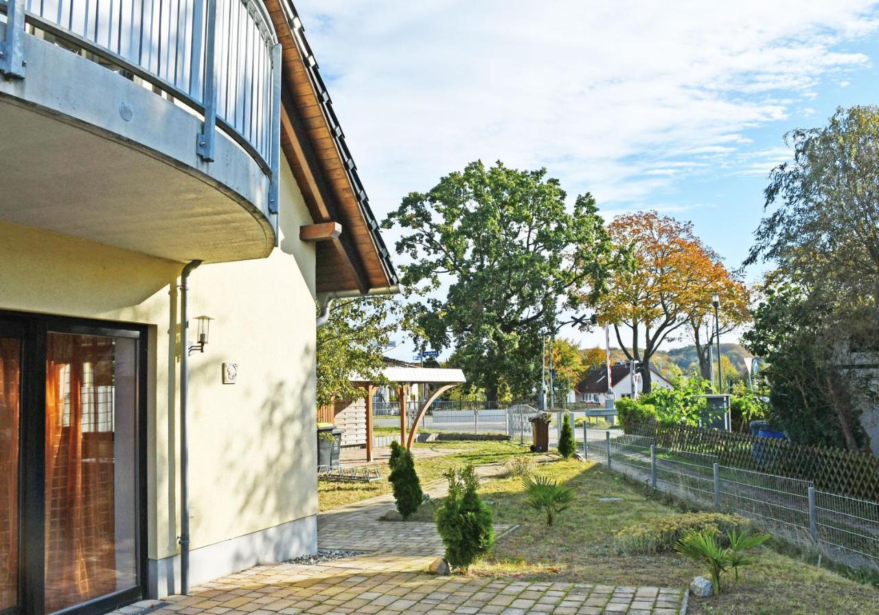 Schoenes Ferienhaus Mit Kamin Und Sauna Im Ostseebad Sellin Extérieur photo