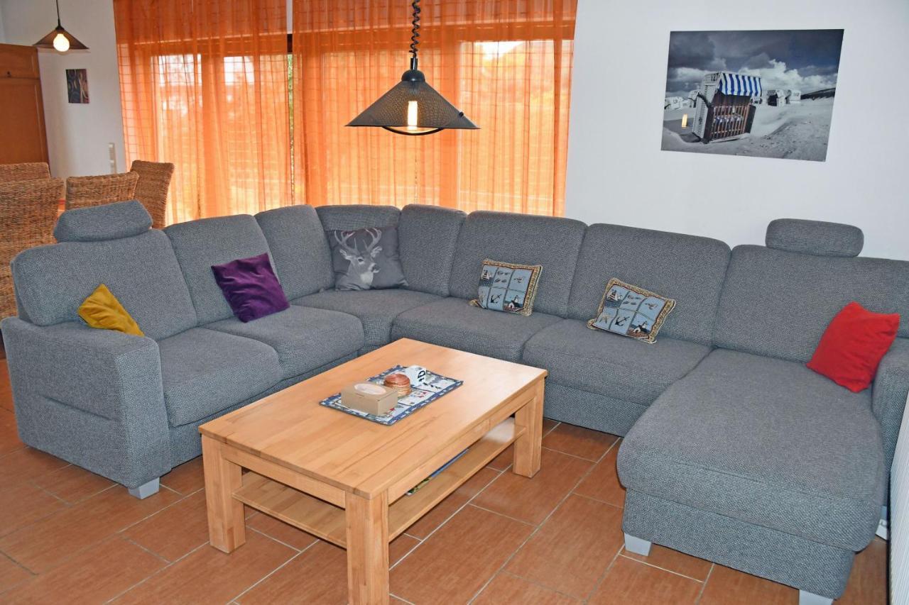 Schoenes Ferienhaus Mit Kamin Und Sauna Im Ostseebad Sellin Extérieur photo