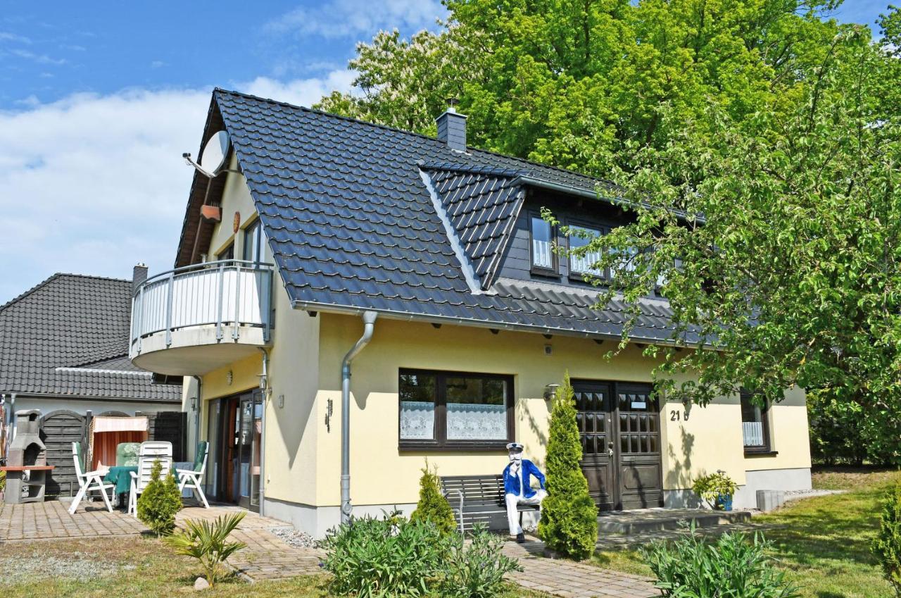 Schoenes Ferienhaus Mit Kamin Und Sauna Im Ostseebad Sellin Extérieur photo